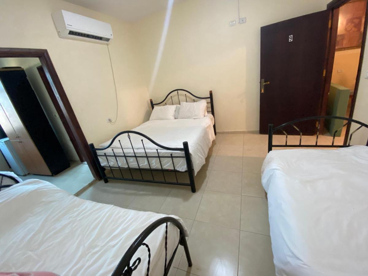 Jericho Waleed'S Hostel Esterno foto